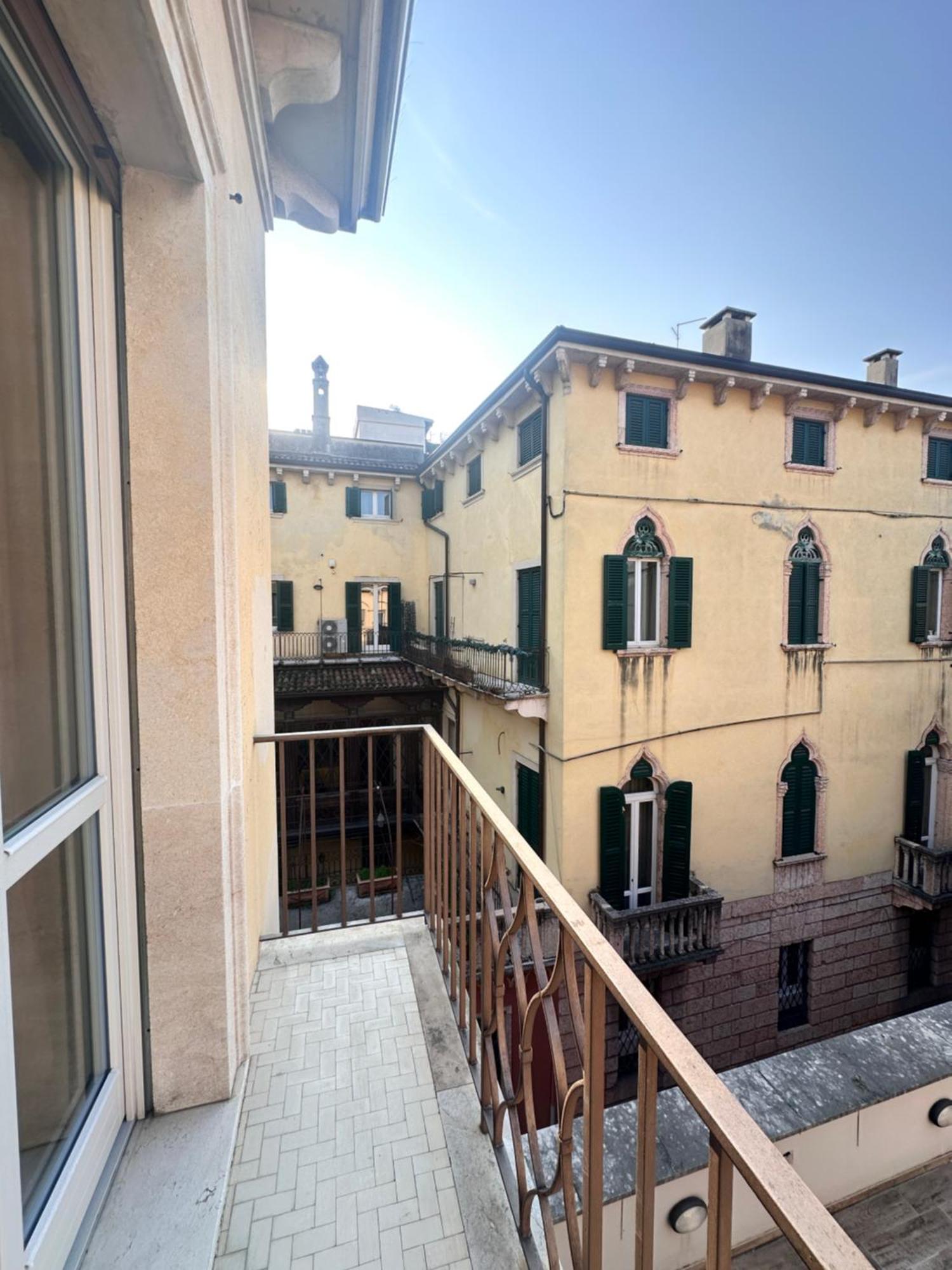 Catullo 12 Hotel Verona Exterior foto